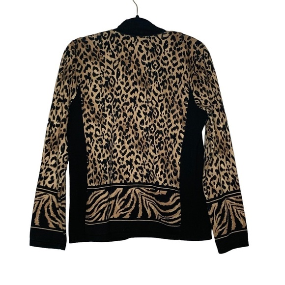 Chico’s Zynergy leopard sweater zip up jacket. Size 1 (8 M) - Picture 2 of 10
